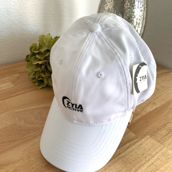 NWT Zyia Baseball Hat  White Adjustable back strap - Picture 3 of 8